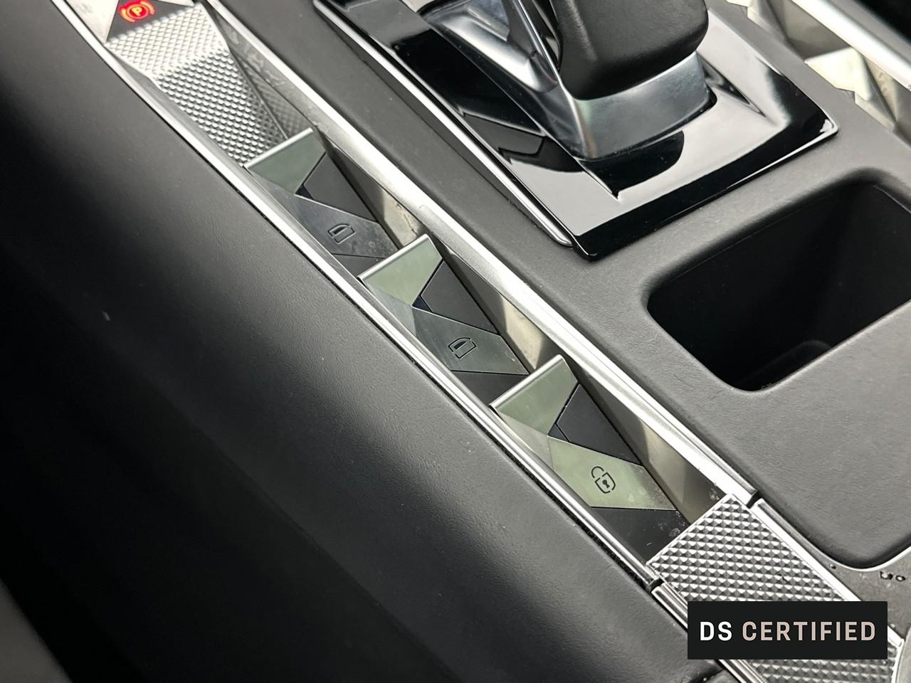 Ds Ds 7 crossback hybride rechargeable e-tense 225 eat8 opera — photo 32