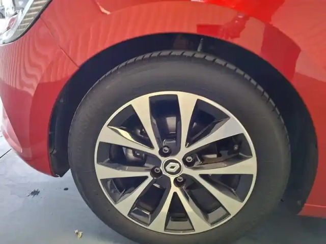 Renault Clio tce 90 — photo 16