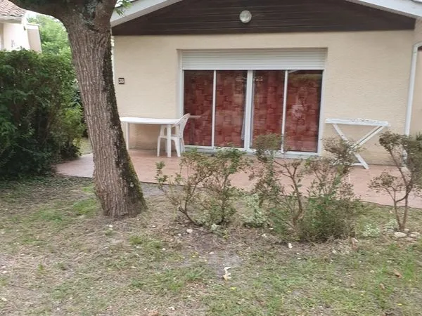 Maisonnette 2 ch dans une résidence