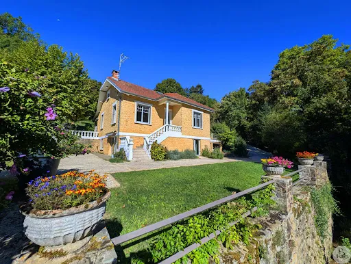 Maison 5 pièces 187 m²