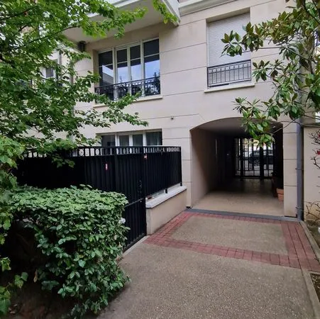 Location 2P La Garenne Colombes Standing