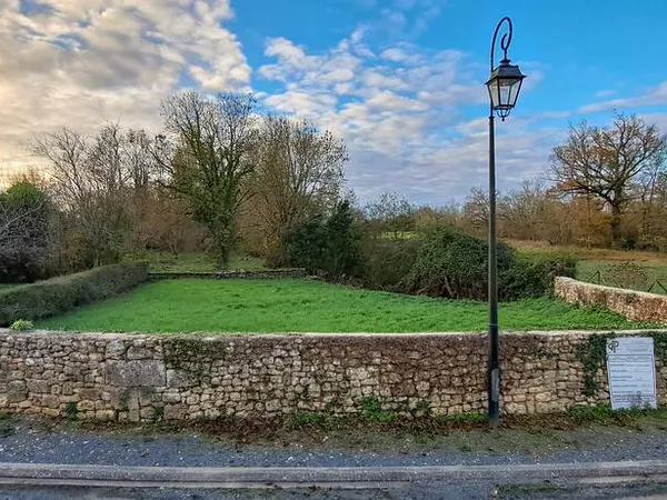 Terrain 525 m²