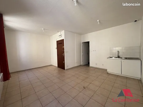 Studio 1 pièce 25 m²