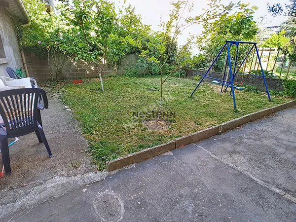 GRENOBLE - MALHERBE | APPARTEMENT DANS UNE MAISON 85 m² - 2 LOGEMENTS INDEPENDANTS - TERRAIN 387 m²