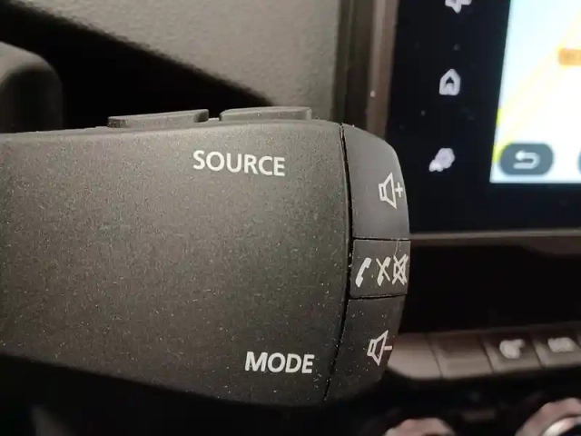 Dacia Duster blue dci 115 4x2 — photo 128