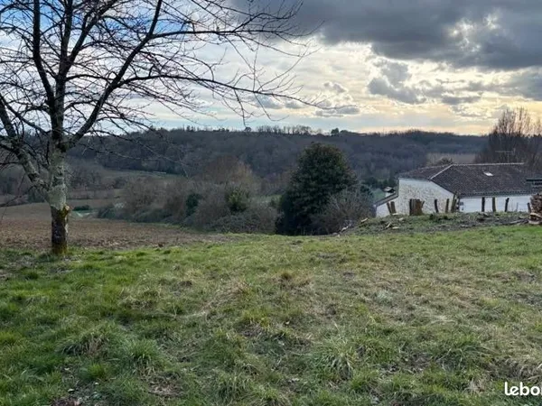 Terrain 1 600 m² Saint Michel De Lapujade