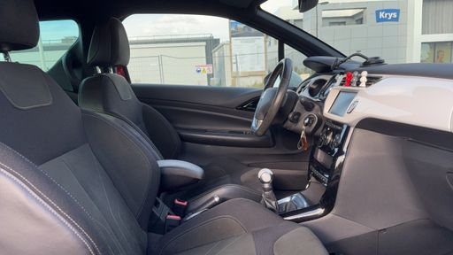 DS DS3 1.6 BlueHDi 100 - Sport Chic – 2016 – 169464 km – Diesel – Boîte Manuelle — photo 10