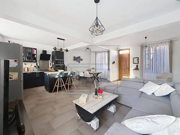Maison 5 pièces 80 m²