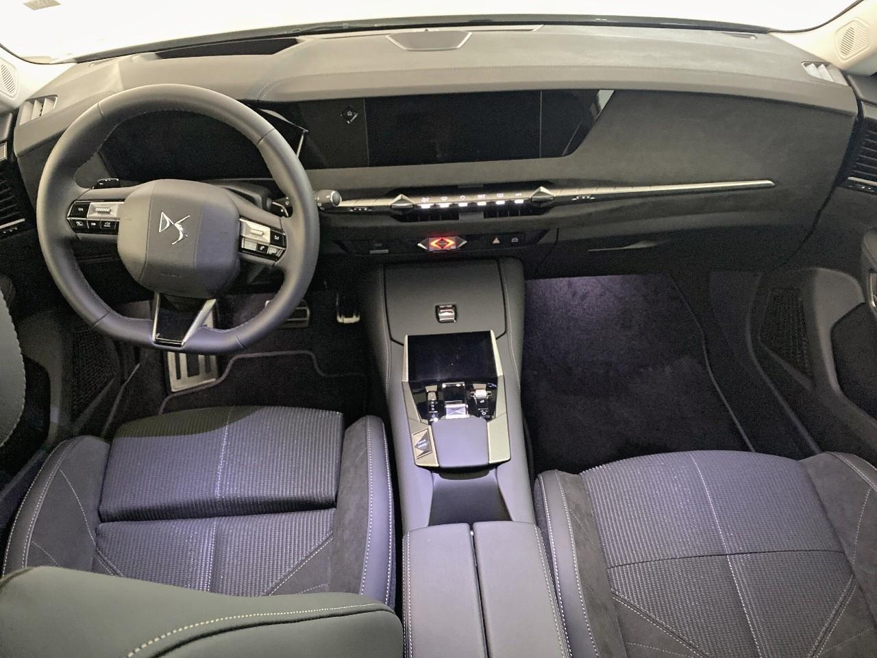 Ds Ds 4 bluehdi 130 eat8 etoile - alcantara — photo 8