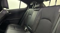 Lexus Ux 300e Luxe — photo 13