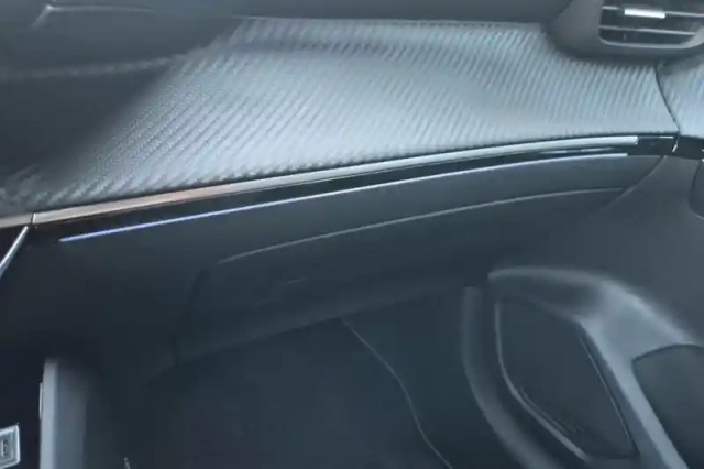 Peugeot 208 electrique 50 kwh 136ch — photo 46