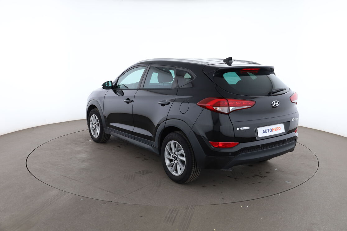 Hyundai Tucson 1.7 CRDi 2WD — photo 3