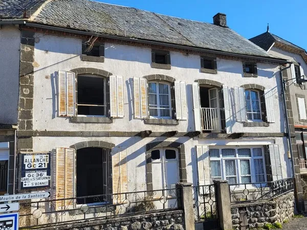 Grande maison SAINT SATURNIN