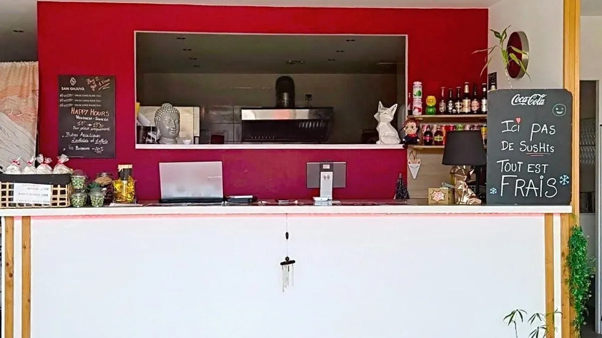 Photo 1