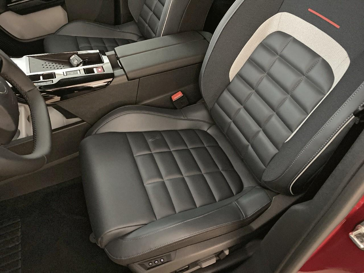 Citroën C5 Aircross hybride 145 ch e-dcs6 max — photo 9