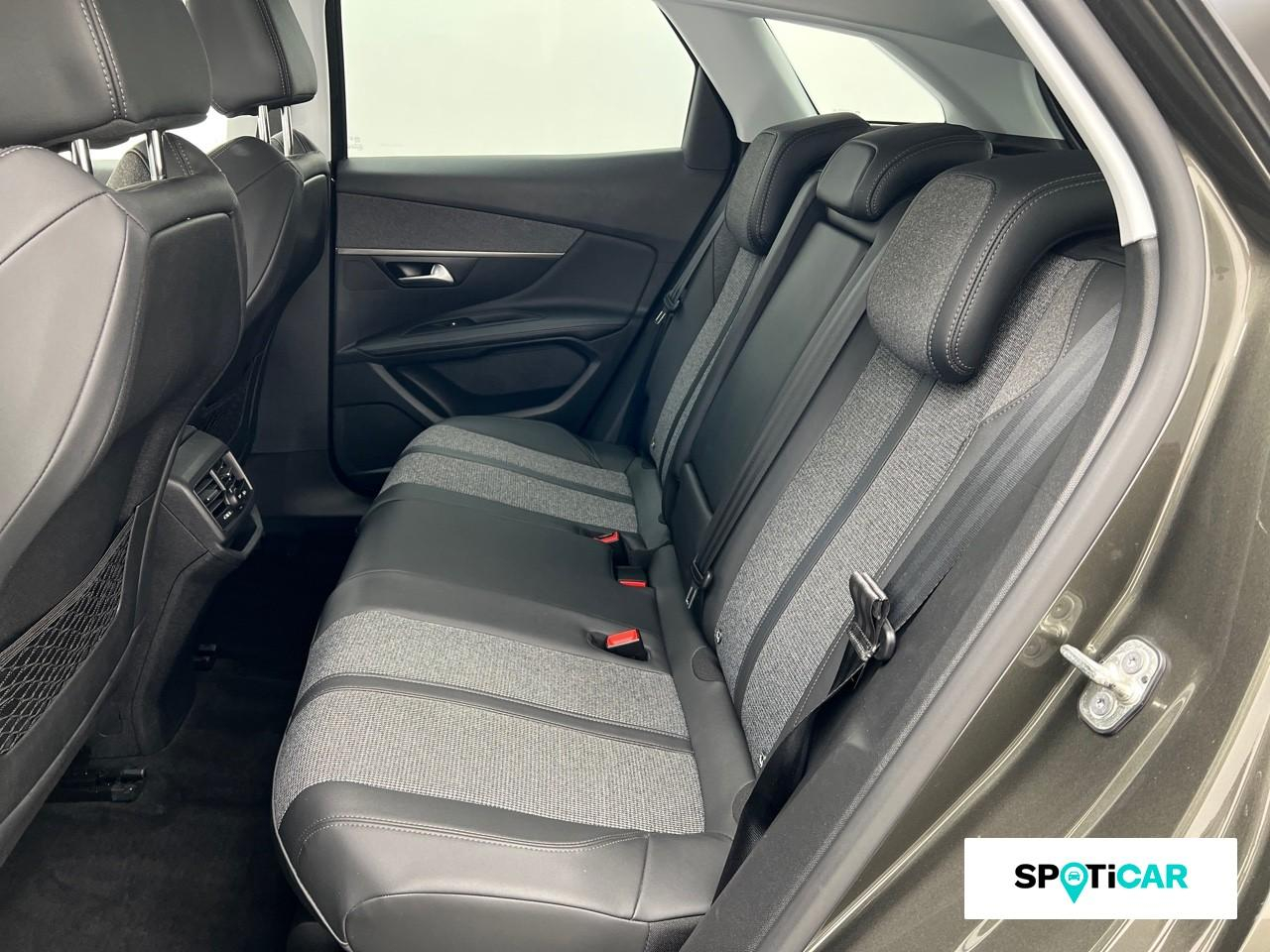 Peugeot 3008 1.2 puretech 130ch s&s allure eat8 — photo 10