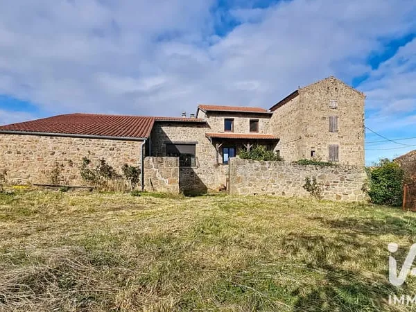 Maison 8 pièces 260 m²