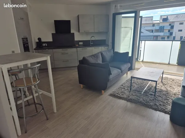 Appartement T2 . 43.72 m2. étage 1