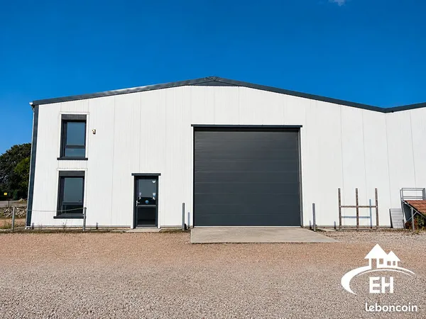 Local commercial 223 m² RUGLES