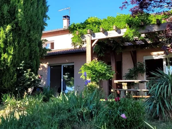 Vends maison familiale 6 chambres