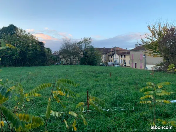 Terrain de 1100m constructible