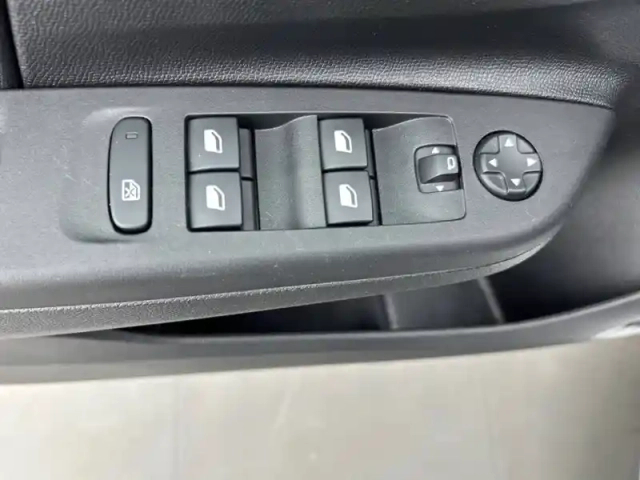 Opel Corsa electrique 136 ch &amp; batterie 50 kwh — photo 15