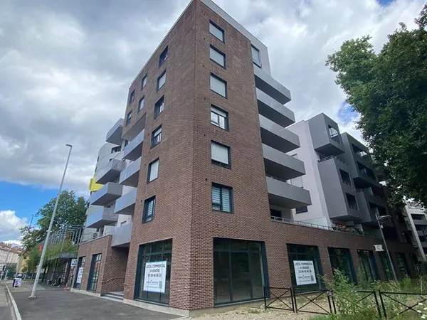 Local commercial 60 m²