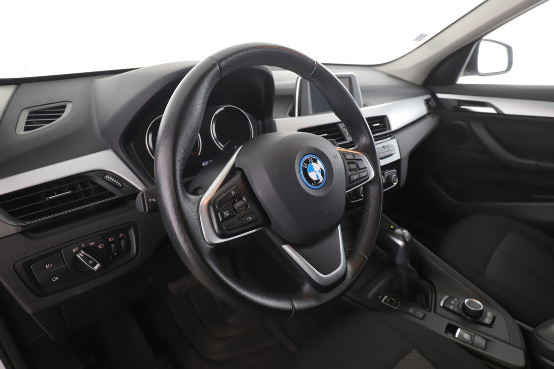 BMW X1 xDrive25e Business Design BVA6 — photo 10