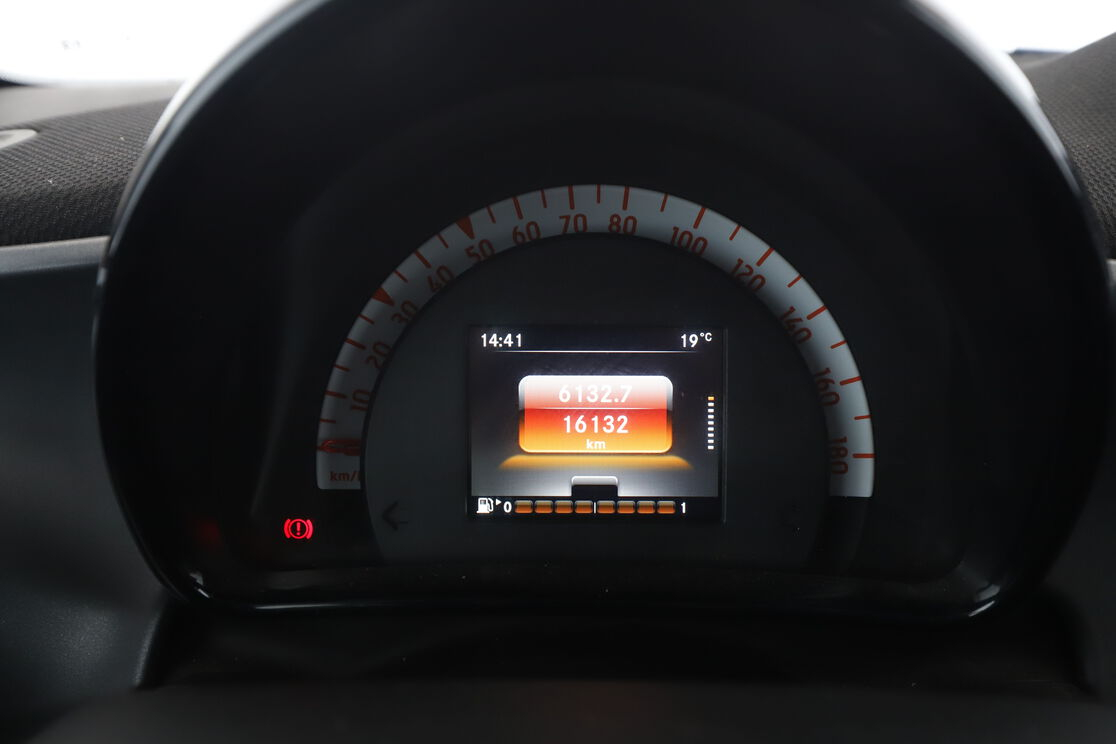 Smart fortwo Cabrio 0.9 Prime Twinamic — photo 13