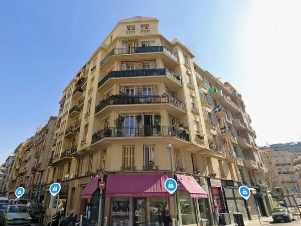 Appartement 3 Pièces Avec Cave Nice Le Port