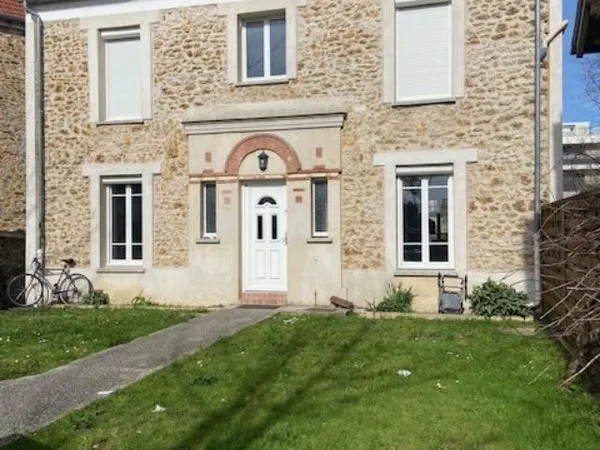 Colocation moderne avec salle d’eau privative