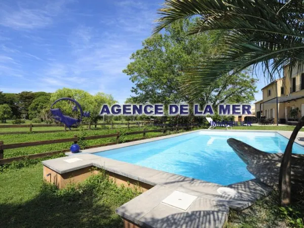Maison 8 pièces 286 m²