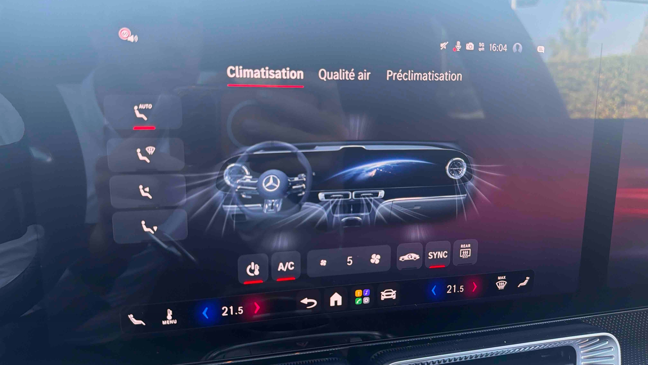 Mercedes Classe C 400 Electrique 4M — photo 19