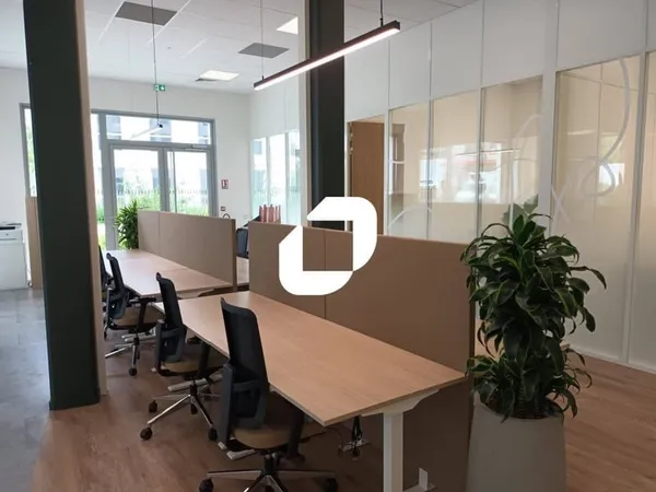 Bureaux 322 m²