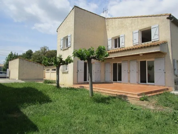 Villa climatisée T4 117.16m2 jardin garages