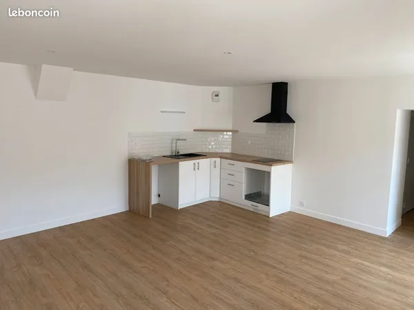 Beaupréau - Appartement 87 m² - 2 chambres - 765 eau comprise