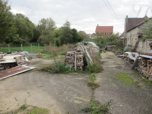Terrain 1096 m²