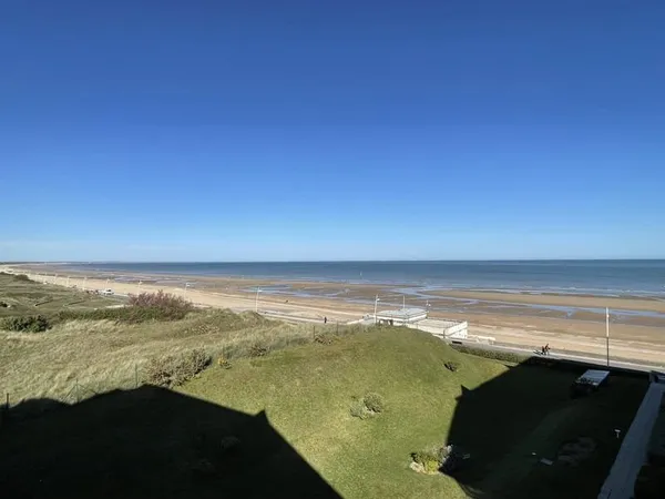 CABOURG - VUE EXCEPTIONNELLE et ACCES DIRECT PLAGE