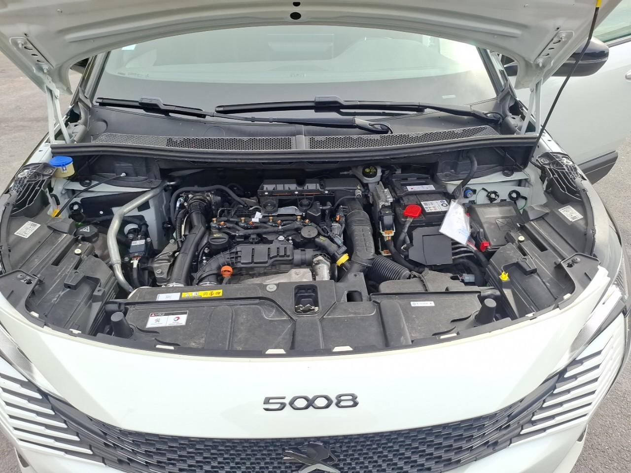 Peugeot 5008 1.5 bluehdi 130ch s&s gt eat8 — photo 12
