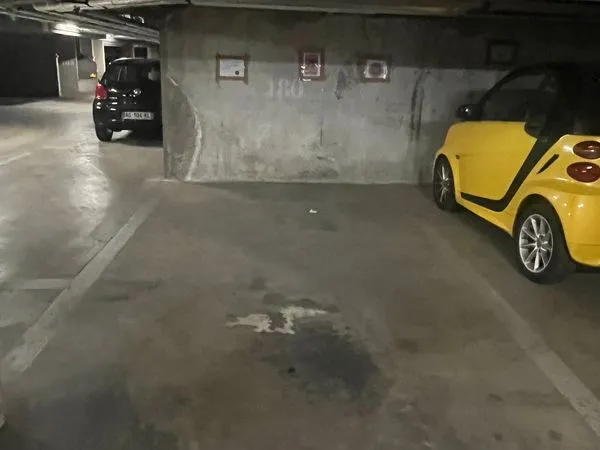 Place de parking quartier Antigone