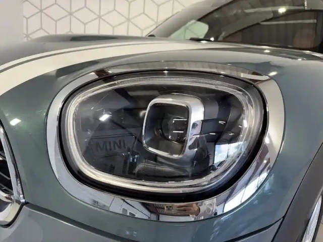 Mini Mini countryman 125 - 95 ch all4 bva6 — photo 13