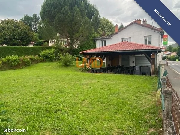 Bar, restaurant 250 m² Firmi