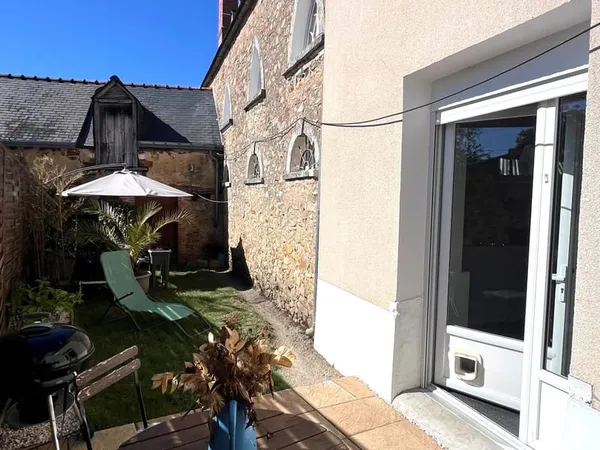 A VENDRE MAISON ANCIENNE SAINT MARTIN DU BOIS
