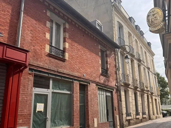 Local commercial 75 m²