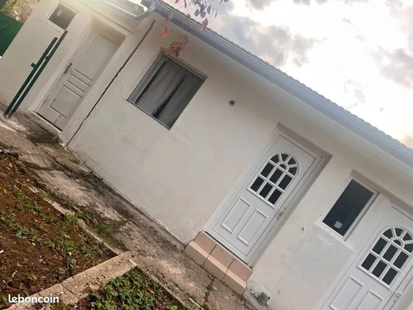 🏡 Joli studio meublé à louer - Montmagny