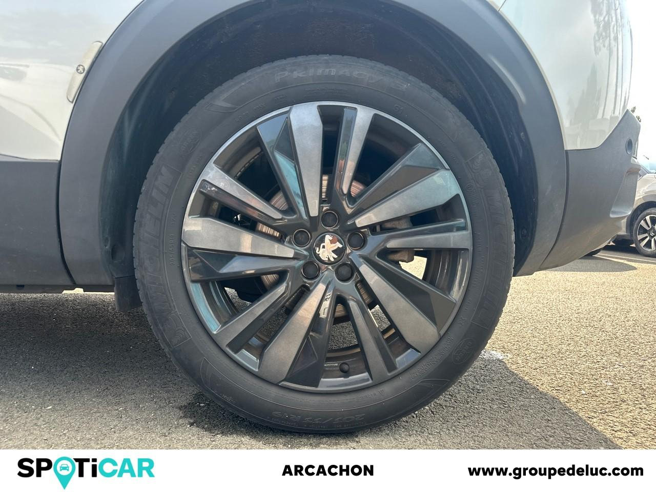 Peugeot 3008 1.2 puretech 130ch s&s gt pack eat8 — photo 12