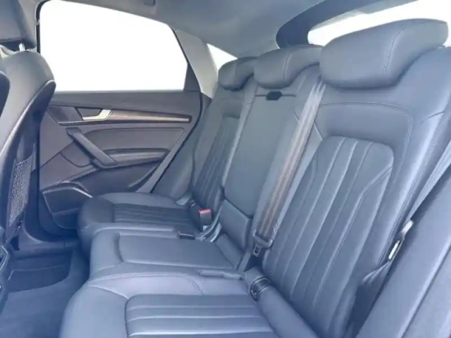 Audi Q5 sportback 50 tfsi e 299ch avus quattro s tronic 7 — photo 8