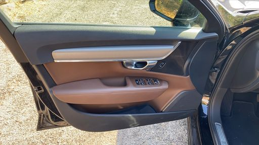 Volvo S90 2.0 D4 190 Geartronic 8 - R-Design – 2019 – 86734 km – Diesel – Boîte Automatique — photo 25