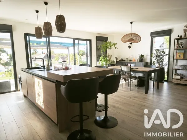 Maison 5 pièces 131 m²