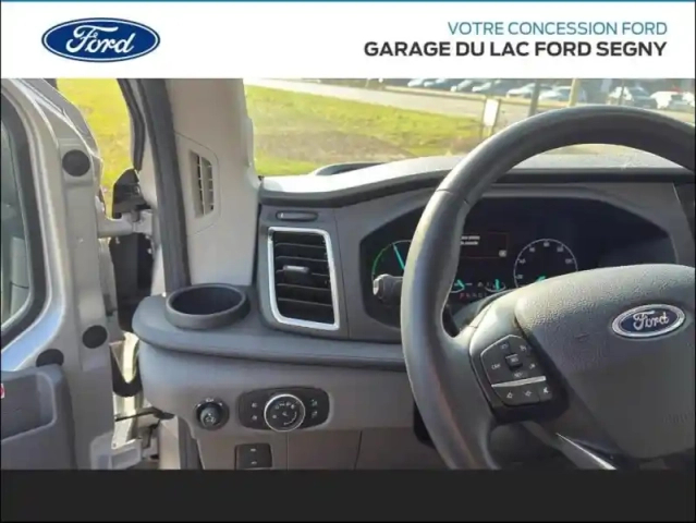 Ford Transit 2t fg pe 350 l2h2 198 kw batterie 75/68 kwh trend business — photo 14